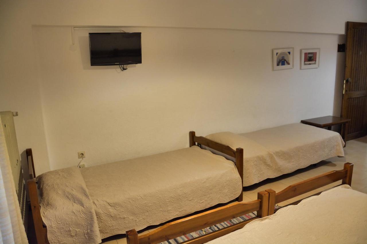 Papatzikos Traditional Guesthouse Неос Мармарас Екстериор снимка