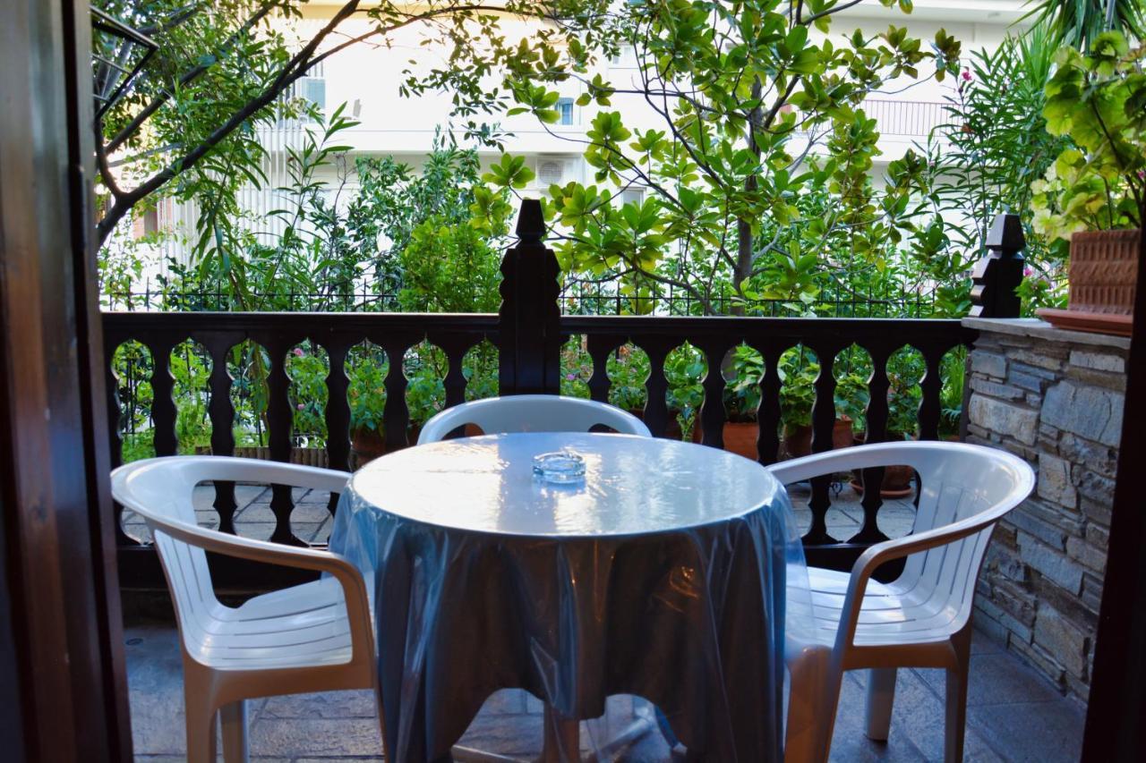 Papatzikos Traditional Guesthouse Неос Мармарас Екстериор снимка