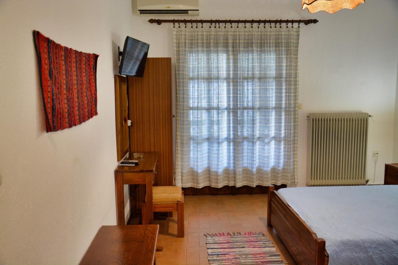 Papatzikos Traditional Guesthouse Неос Мармарас Екстериор снимка