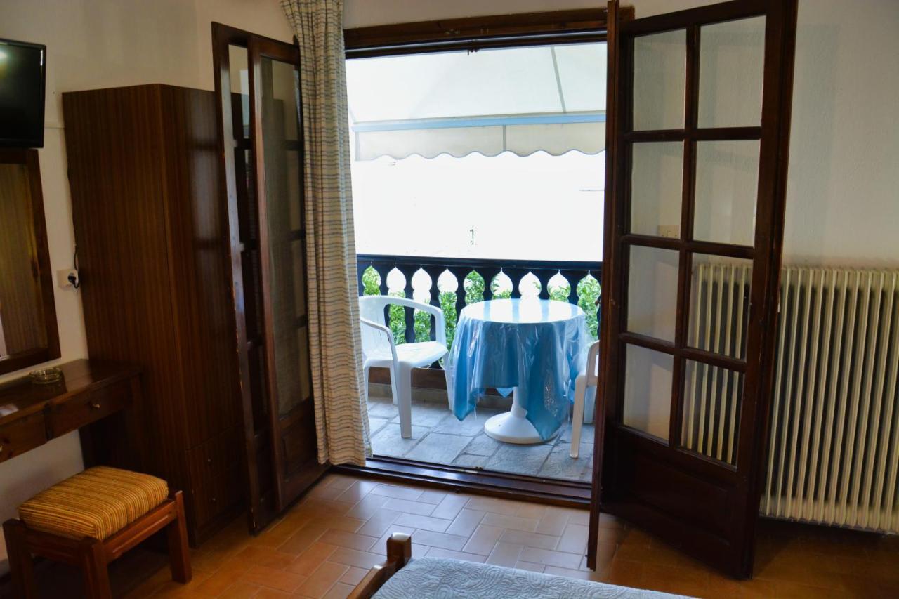 Papatzikos Traditional Guesthouse Неос Мармарас Екстериор снимка
