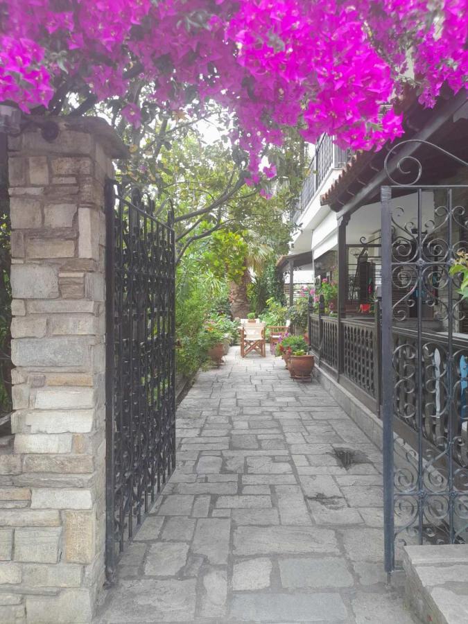 Papatzikos Traditional Guesthouse Неос Мармарас Екстериор снимка