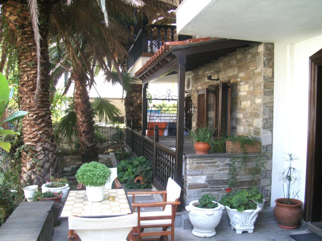 Papatzikos Traditional Guesthouse Неос Мармарас Екстериор снимка
