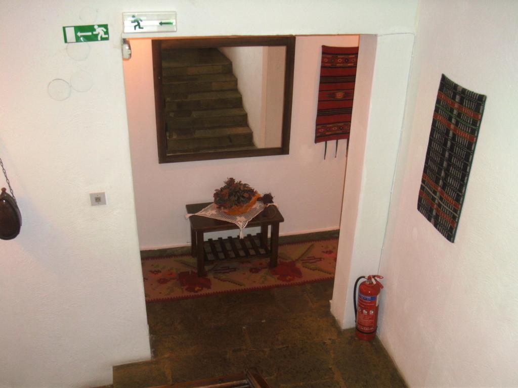 Papatzikos Traditional Guesthouse Неос Мармарас Екстериор снимка